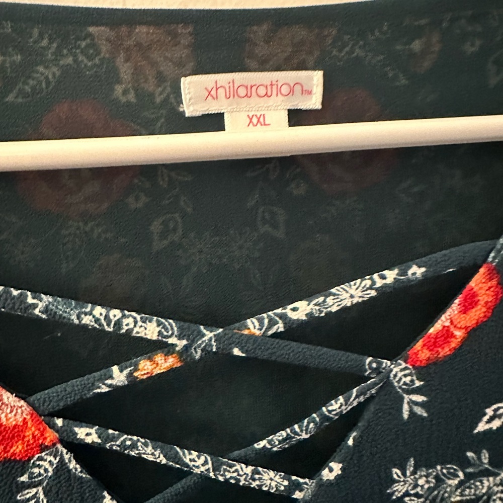 Dress - Picture 2 of 3